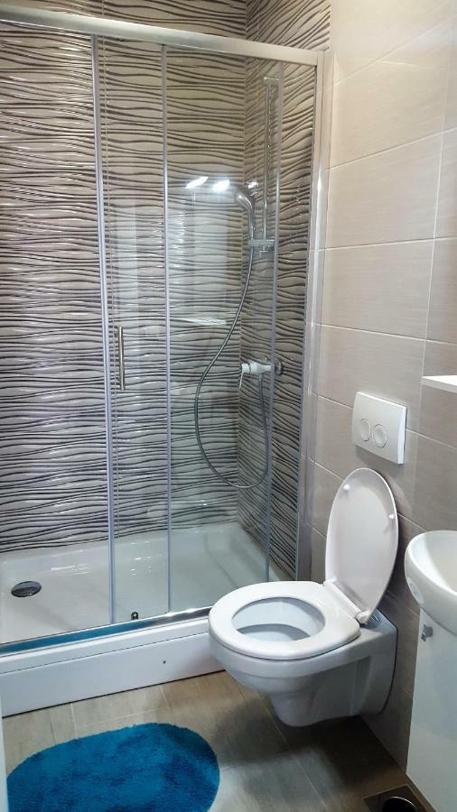 Apartmani "Sandro" Gonar Rab Town Exterior photo