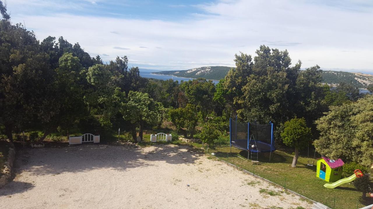 Apartmani "Sandro" Gonar Rab Town Exterior photo